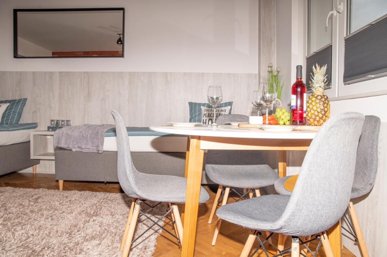 Leborska Kajuta Appartement Lębork Buitenkant foto